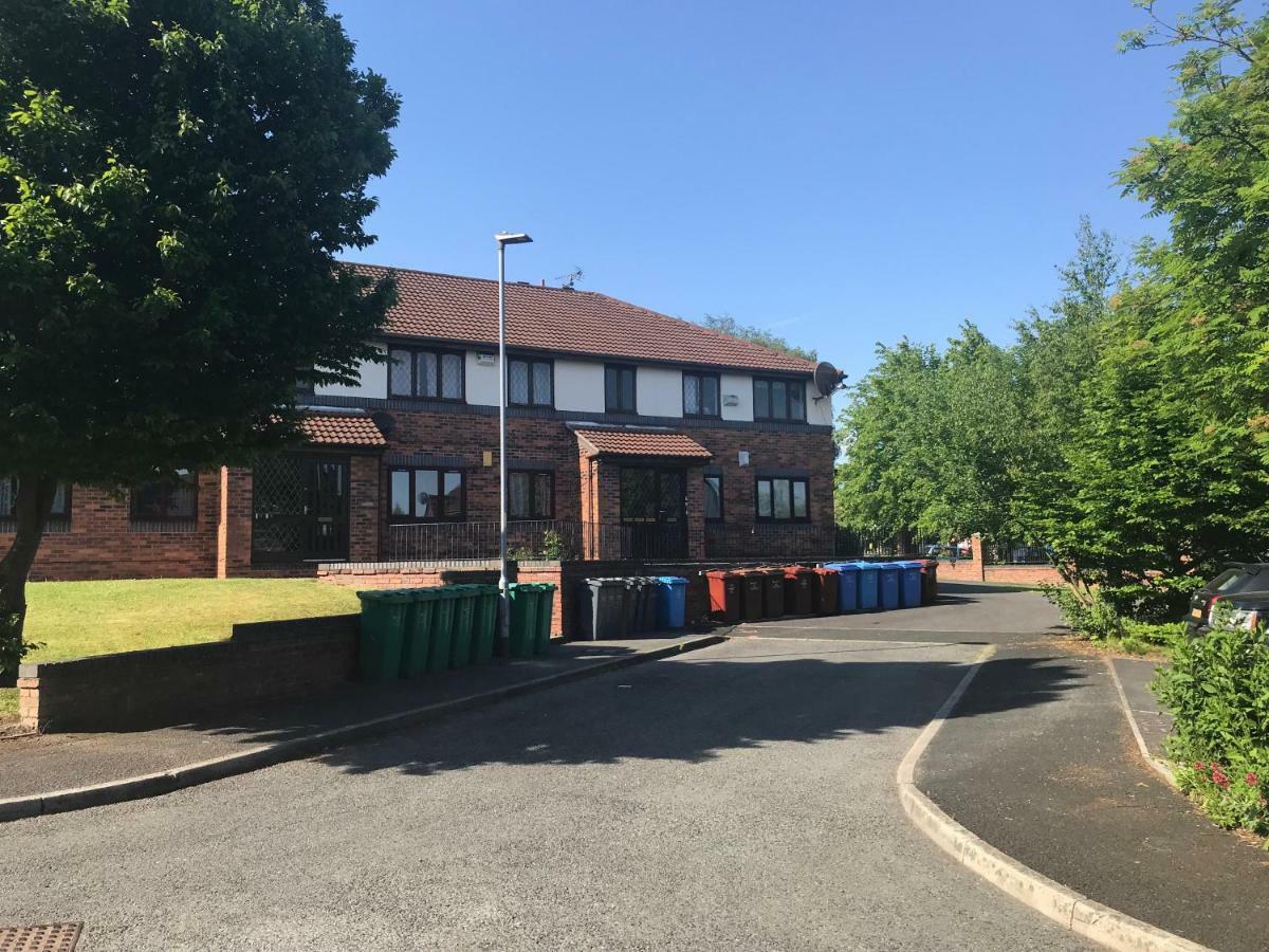 Apartament Flat 9A Badby Close Manchester Zewnętrze zdjęcie